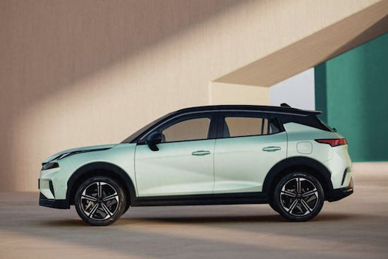 Plug-in small SUV Lynk & Co 06 EM-P official map released _fororder_image003